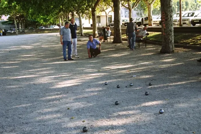 Framed Print : The game of petanque, Arles, France Framed Print : The game of petanque, Arles, France