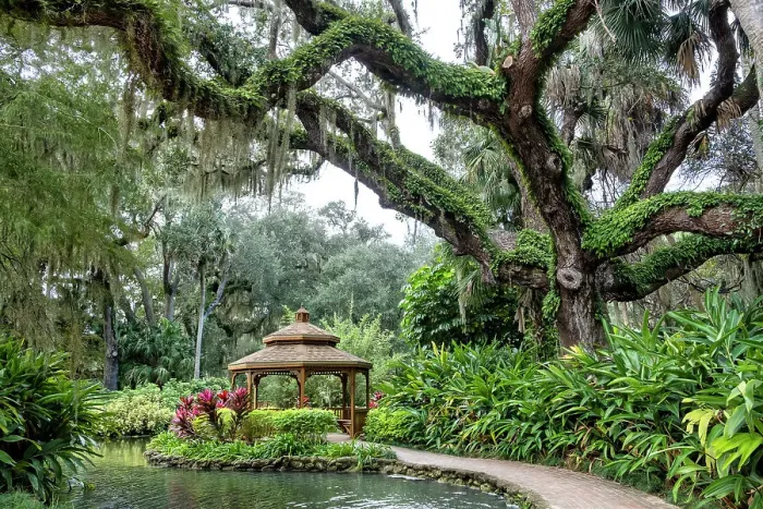 Framed Print : Gazebo at Washington Oaks Gardens State Park, Palm Coast, Florida