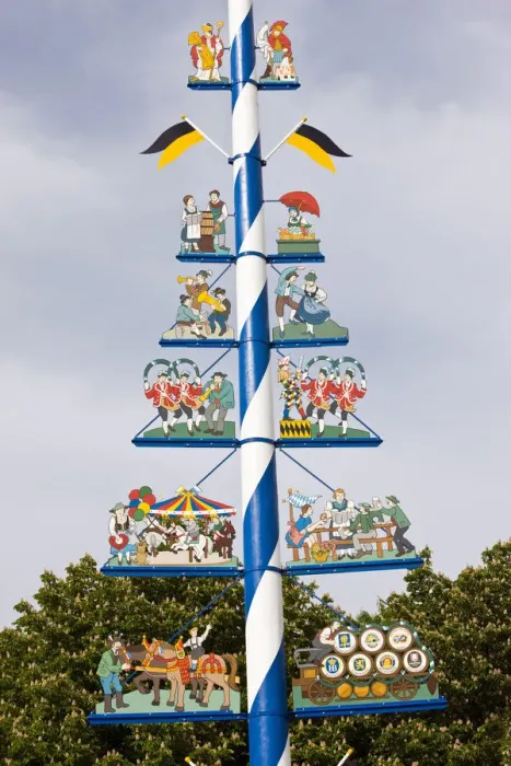 Framed Print : GERMANY, Bayern-Bavaria, Munich. Viktualen-markt food market, Bavarian Maypole
