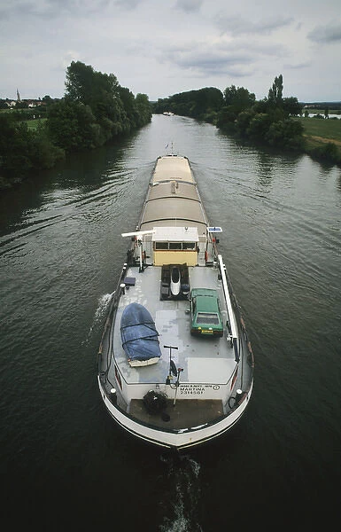 Germany, Danube, main canal barge traffic