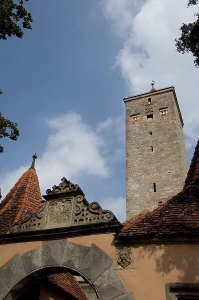 Germany, Franconia, Rothenburg. Burgtor (Castle Gate), the oldest city gate in Rothenburg