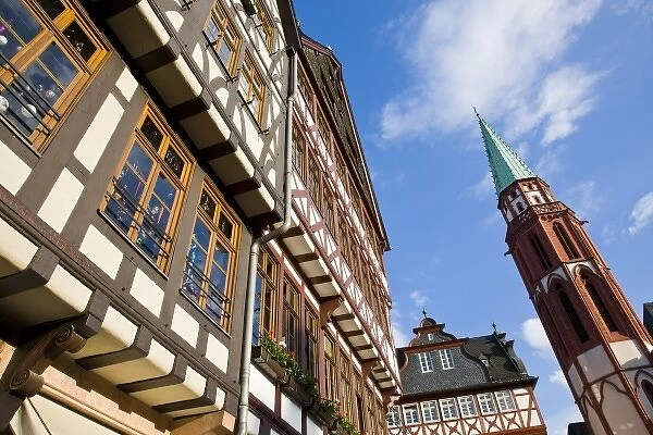 Germany, Hessen, Frankfurt am Main. Old Town, Romerberg square buildings and Alte