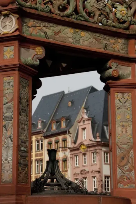 Framed Print : Germany, Rhineland Palatinate, Mainz. Cathedral Square, historic fountain dating Framed Print : Germany, Rhineland Palatinate, Mainz. Cathedral Square, historic fountain dating