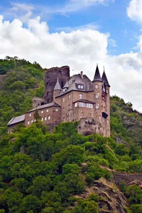 Framed Print : Germany, Sankt Goarshausen, Sankt Goarshausen Castle on the Rhine River, Katz castle Framed Print : Germany, Sankt Goarshausen, Sankt Goarshausen Castle on the Rhine River, Katz castle