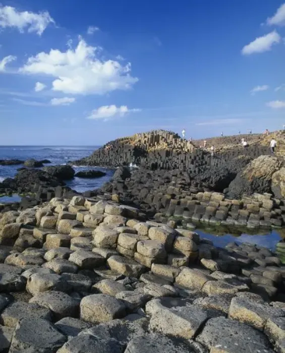Framed Print : Giants Causeway, County Antrim, Northern Ireland Framed Print : Giants Causeway, County Antrim, Northern Ireland
