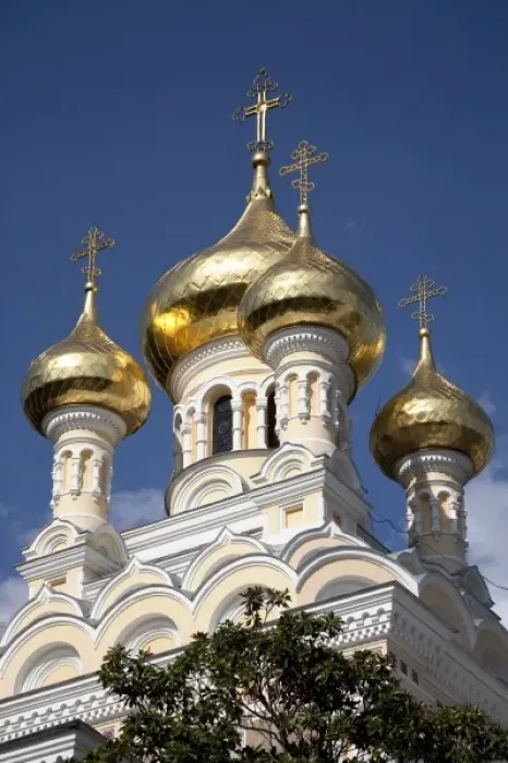 Framed Print : Golden-domed Alexander Nevsky Cathedral at Yalta, Ukraine on the Black Sea Riviera Framed Print : Golden-domed Alexander Nevsky Cathedral at Yalta, Ukraine on the Black Sea Riviera