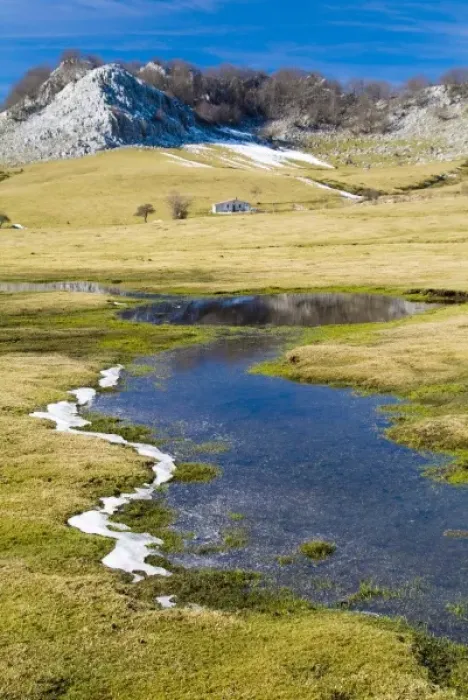 Framed Print : Gorbea Natural Park. Campas de Araba. Biscay, Basque Country Framed Print : Gorbea Natural Park. Campas de Araba. Biscay, Basque Country
