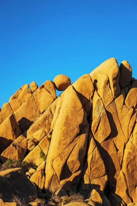 Framed Print : Granite boulders at Jumbo Rocks, Joshua Tree National Park, California, USA