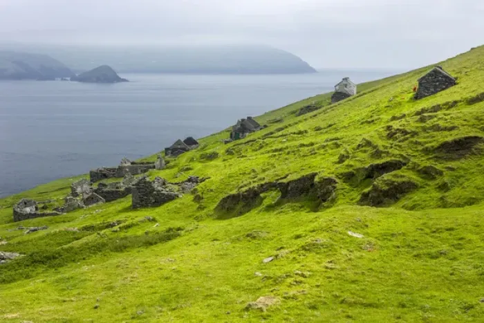 Framed Print : Great Blasket Island. County Kerry. Ireland. Abandoned homestead
