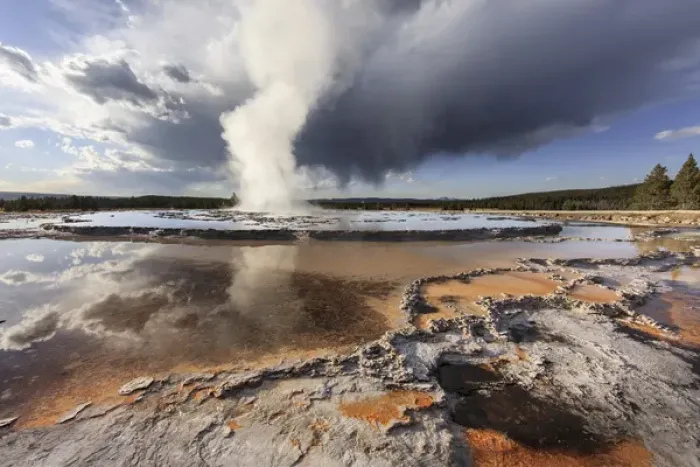 Framed Print : Great Fountain Geyser and storm cloud, Yellowstone National Park, Wyoming / Montana Framed Print : Great Fountain Geyser and storm cloud, Yellowstone National Park, Wyoming / Montana