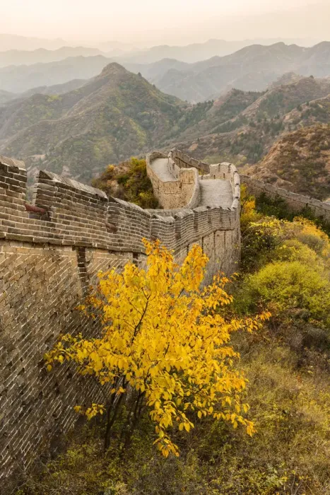Framed Print : Great Wall of China and Jinshanling Mountains at sunrise, Jinshanling, China