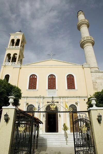 GREECE, CRETE, Hania Province, Hania: Church at the East end of 1821 Square