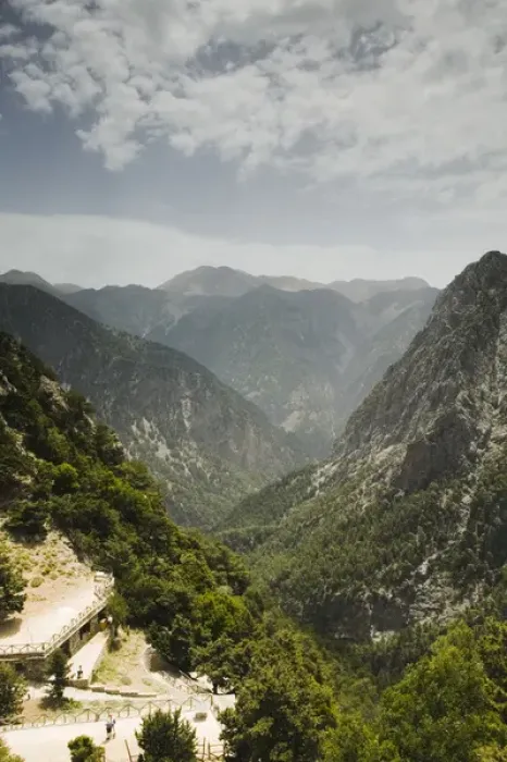 Framed Print : GREECE-CRETE-Hania Province-Xyloskalo: Samaria National Park. View of the Samaria Gorge