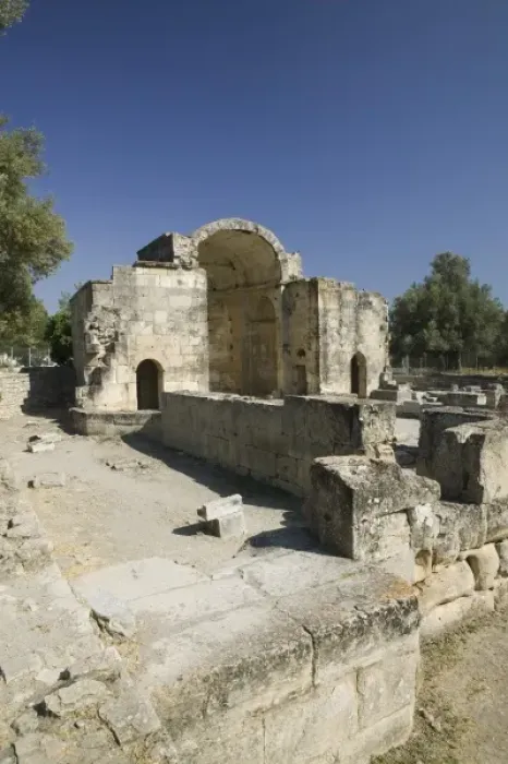 Framed Print : GREECE, CRETE, Iraklio Province, Gortyna: Ruins of Dorian City (c. 500 BC), Church Framed Print : GREECE, CRETE, Iraklio Province, Gortyna: Ruins of Dorian City (c. 500 BC), Church