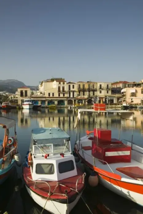 Framed Print : GREECE, CRETE, Rethymno Province, Rethymno: Venetian Harbor  /  Dawn