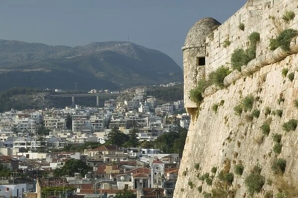 GREECE, CRETE, Rethymno Province, Rethymno: 16th century Fortress & Town View