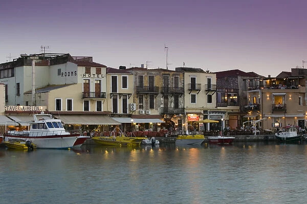 GREECE-CRETE-Rethymno Province-Rethymno: Venetian Harbor and Restaurants  /  Dusk