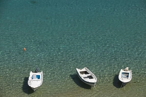 GREECE, Dodecanese Islands, RHODES, Lindos: Lindos Harbor, Boats