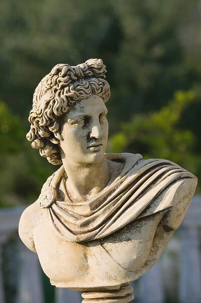 GREECE-Ionian Islands-KEFALONIA-Kokolata: Greek Lawn Ornament Statue Showplace- Bust