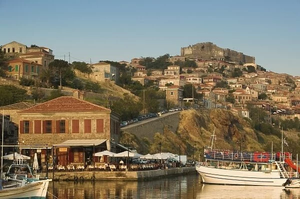 GREECE, Northeastern Aegean Islands, LESVOS (Mytilini), Mithymna (Molyvos): Fishing Port