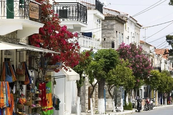 GREECE, Northeastern Aegean Islands, SAMOS, Pythagorio: Lykourgou Logotheti Street