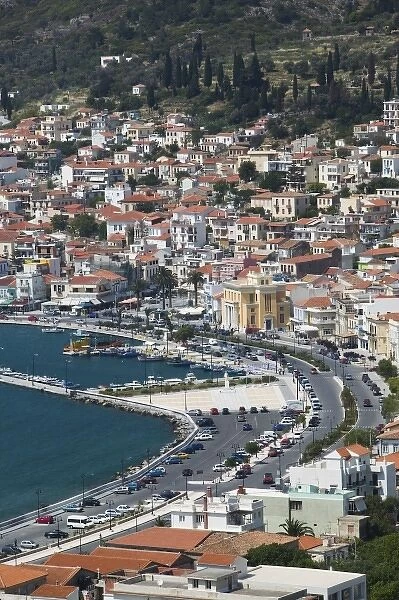 GREECE, Northeastern Aegean Islands, SAMOS, Vathy (Samos Town): Town View with Harbor