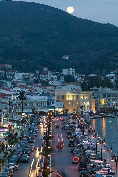 GREECE-Northeastern Aegean Islands-SAMOS-Vathy (Samos Town): View along Themistokleous