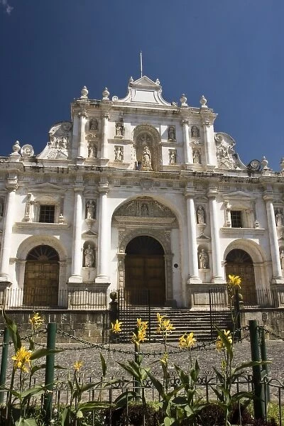 Guatemala, Antigua. Cathedral of Antigua, which was almost entirely destroyed by