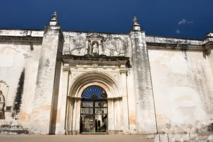 Framed Print : Guatemala, Antigua, ruins of the Cathedral de Antigua, which was almost entirely Framed Print : Guatemala, Antigua, ruins of the Cathedral de Antigua, which was almost entirely