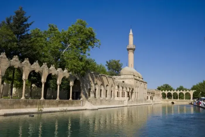 Framed Print : Halil-ur Rahman (Friend of God) Mosque and the Pool of Abraham (Ibrahim) with the holy carp inside Framed Print : Halil-ur Rahman (Friend of God) Mosque and the Pool of Abraham (Ibrahim) with the holy carp inside