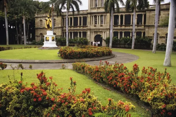 Framed Print : Hall of Justice and statue of King Kamehameha the Great in old Honolulu Framed Print : Hall of Justice and statue of King Kamehameha the Great in old Honolulu
