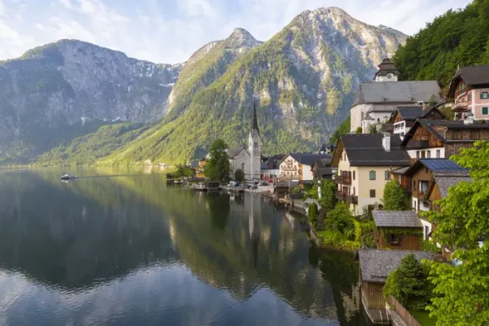 Framed Print : Hallstatt, Salzkammergut, Upper Austria, Austria Framed Print : Hallstatt, Salzkammergut, Upper Austria, Austria