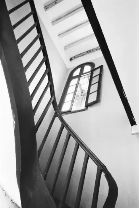 Framed Print : Hanoi Vietnam, Ho Chi Minh Museum House Interior Stairs Framed Print : Hanoi Vietnam, Ho Chi Minh Museum House Interior Stairs