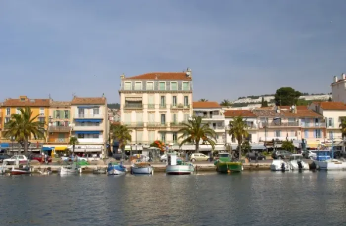 Framed Print : The harbour with boats and buildings along the water in Bandol Bandol Cote d Azur