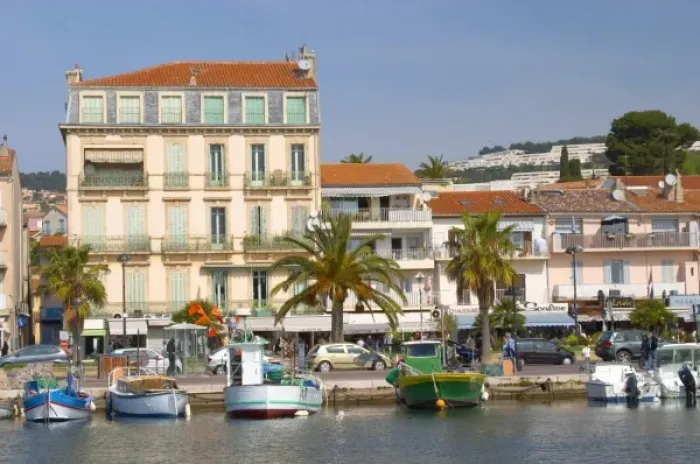 Framed Print : The harbour with boats and buildings along the water in Bandol Bandol Cote d Azur Framed Print : The harbour with boats and buildings along the water in Bandol Bandol Cote d Azur
