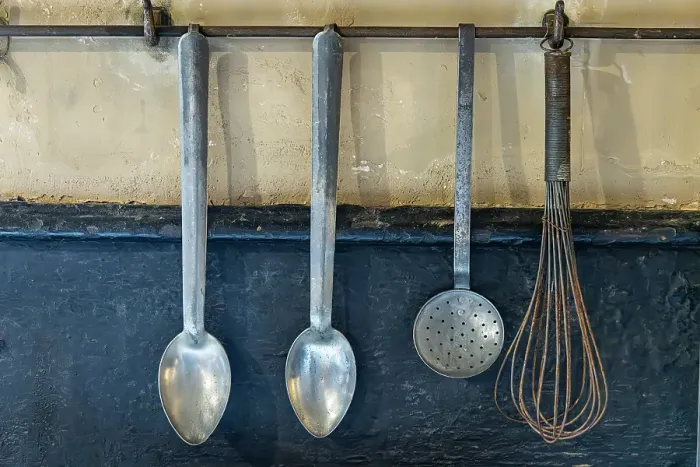 Framed Print : Harewood, Leeds, West Yorkshire, England. Kitchen wares in Harewood House, an 18th Century Treasure House. (Editorial Use Only) Framed Print : Harewood, Leeds, West Yorkshire, England. Kitchen wares in Harewood House, an 18th Century Treasure House. (Editorial Use Only)