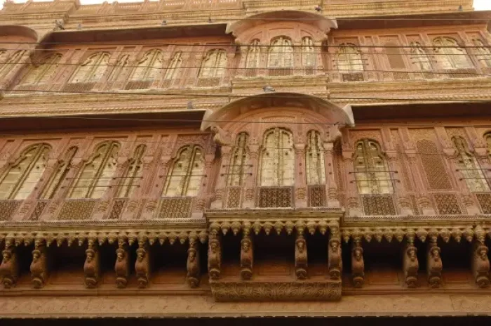 Framed Print : Havelis of Bikaner, Rajasthan, INDIA Framed Print : Havelis of Bikaner, Rajasthan, INDIA