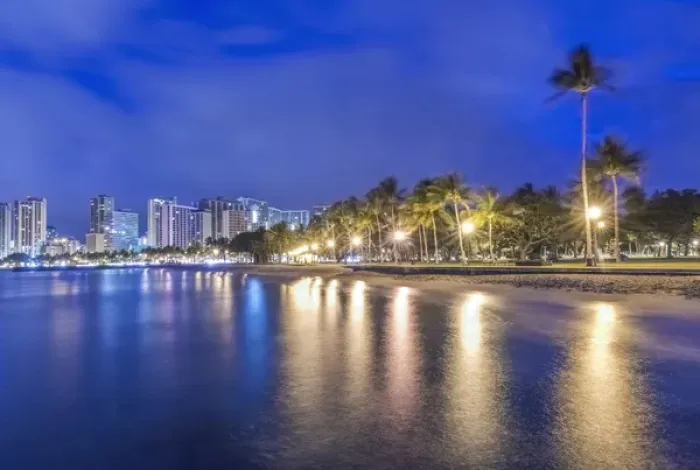 Framed Print : Hawaii, Honolulu, Ala Moana Park and Waikiki at Dawn Framed Print : Hawaii, Honolulu, Ala Moana Park and Waikiki at Dawn