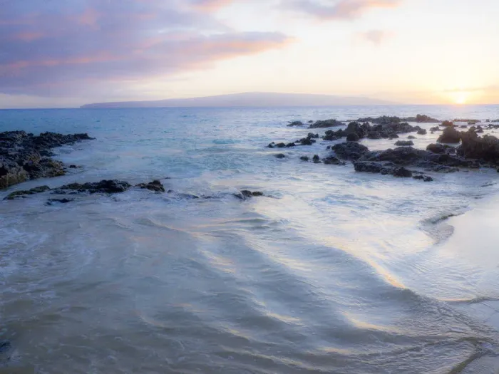 Framed Print : Hawaii, Maui, Makena and hidden beach at sunset Framed Print : Hawaii, Maui, Makena and hidden beach at sunset
