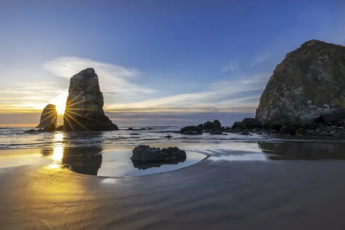 Framed Print : Haystack Rock Pinnacles at low tide in Cannon Beach, Oregon, USA Framed Print : Haystack Rock Pinnacles at low tide in Cannon Beach, Oregon, USA