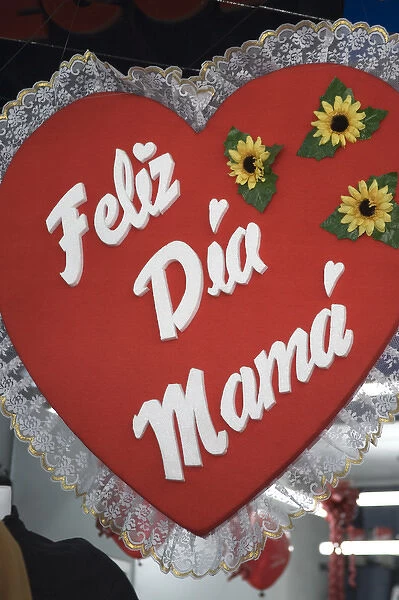 Heart decorated in Spanish for Mothers Day, Huaraz, Peru, South America
