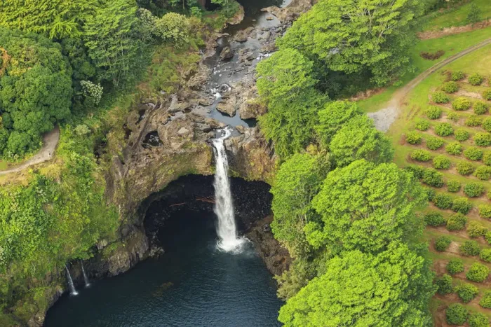 Framed Print : Helicopter tour from Hilo to Pu u O o vent and crater area, Big Island, Hawaii Framed Print : Helicopter tour from Hilo to Pu u O o vent and crater area, Big Island, Hawaii