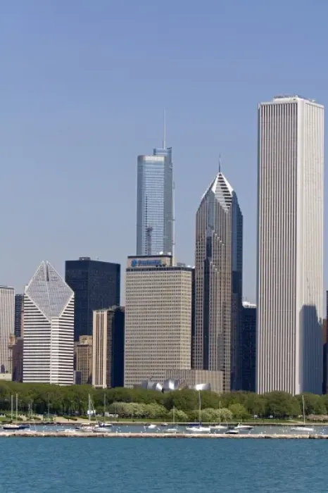 Framed Print : Highrise buildings and skyline of Chicago, Illinois, USA Framed Print : Highrise buildings and skyline of Chicago, Illinois, USA