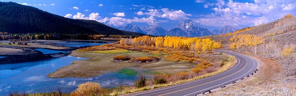 Highway along Oxbow Bend in Grand Teton National Park, Wyoming