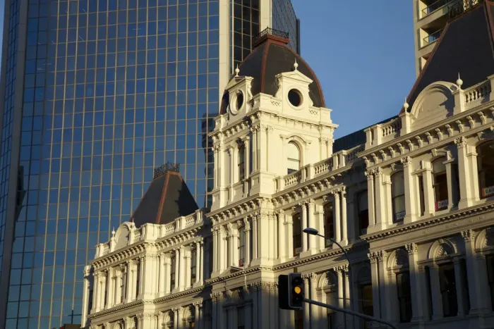 Framed Print : Historic Customhouse and modern glass building, Auckland, North Island, New Zealand