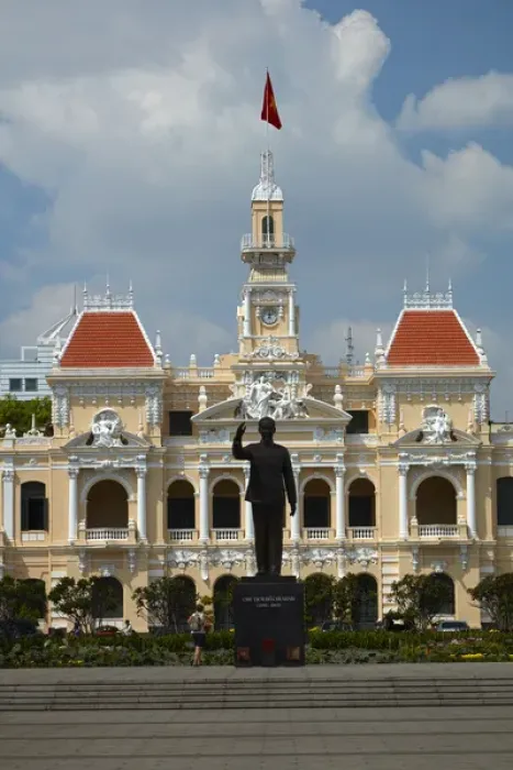 Framed Print : Historic Peoples Committee Building (former Hotel de Ville de Saigon), and Ho Chi Minh Statue Framed Print : Historic Peoples Committee Building (former Hotel de Ville de Saigon), and Ho Chi Minh Statue