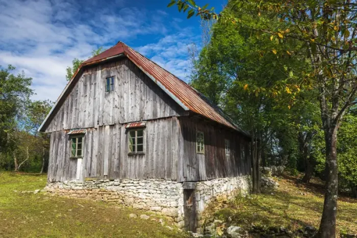 Framed Print : Historic ranch house in Plitvice Lakes National Park, Croatia
