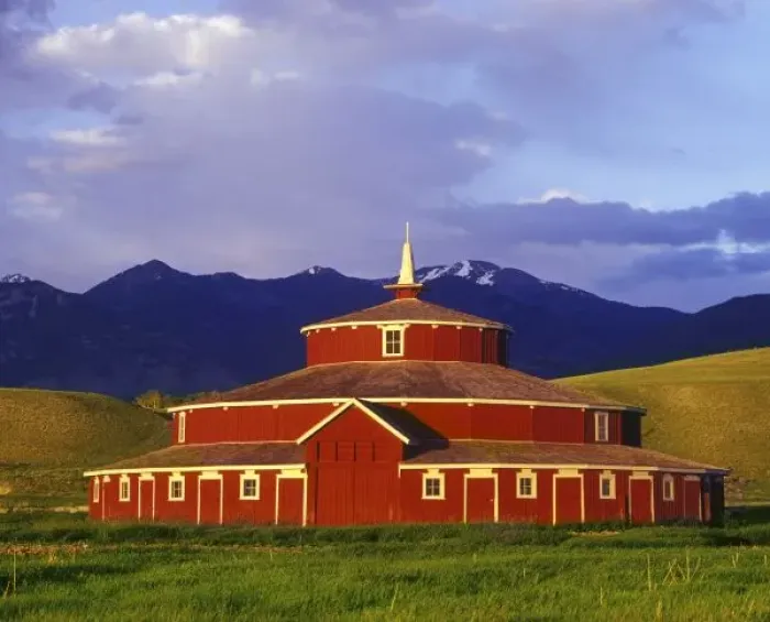 Framed Print : Historic Round Barn at Twin Bridges Montana Framed Print : Historic Round Barn at Twin Bridges Montana