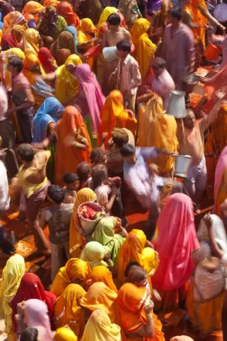 Framed Print : Holi festival at a temple, Mathura, Uttar Pradesh, India Framed Print : Holi festival at a temple, Mathura, Uttar Pradesh, India