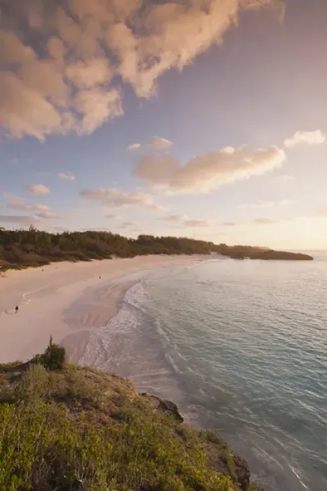Framed Print : Horseshoe Bay beach, Bermuda